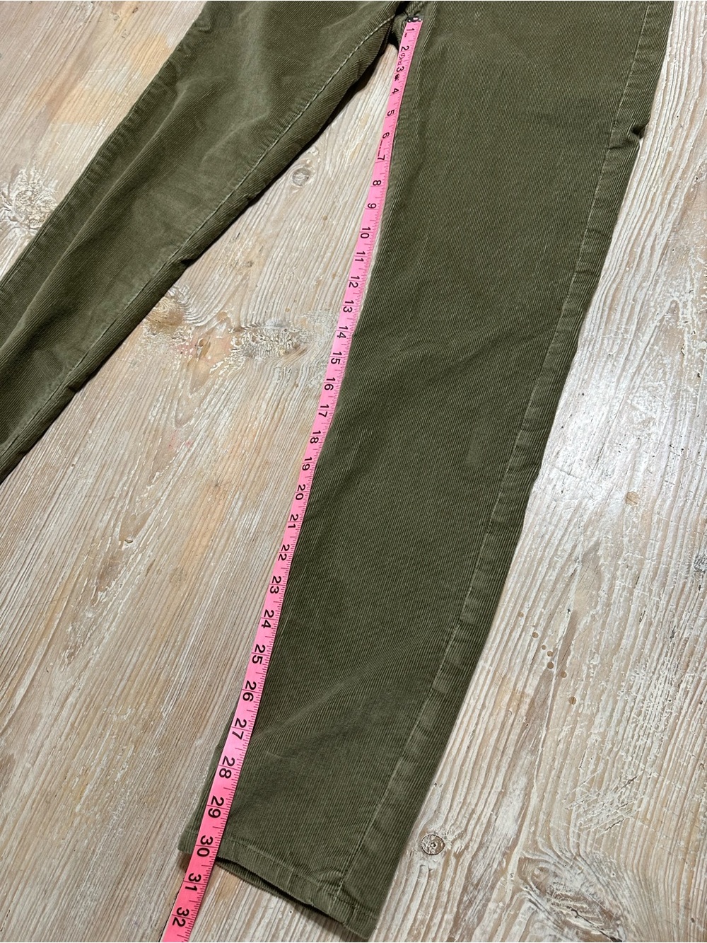 Patagonia Olive Green Corduroy Slim Pants Sz 29 - Picture 7 of 8